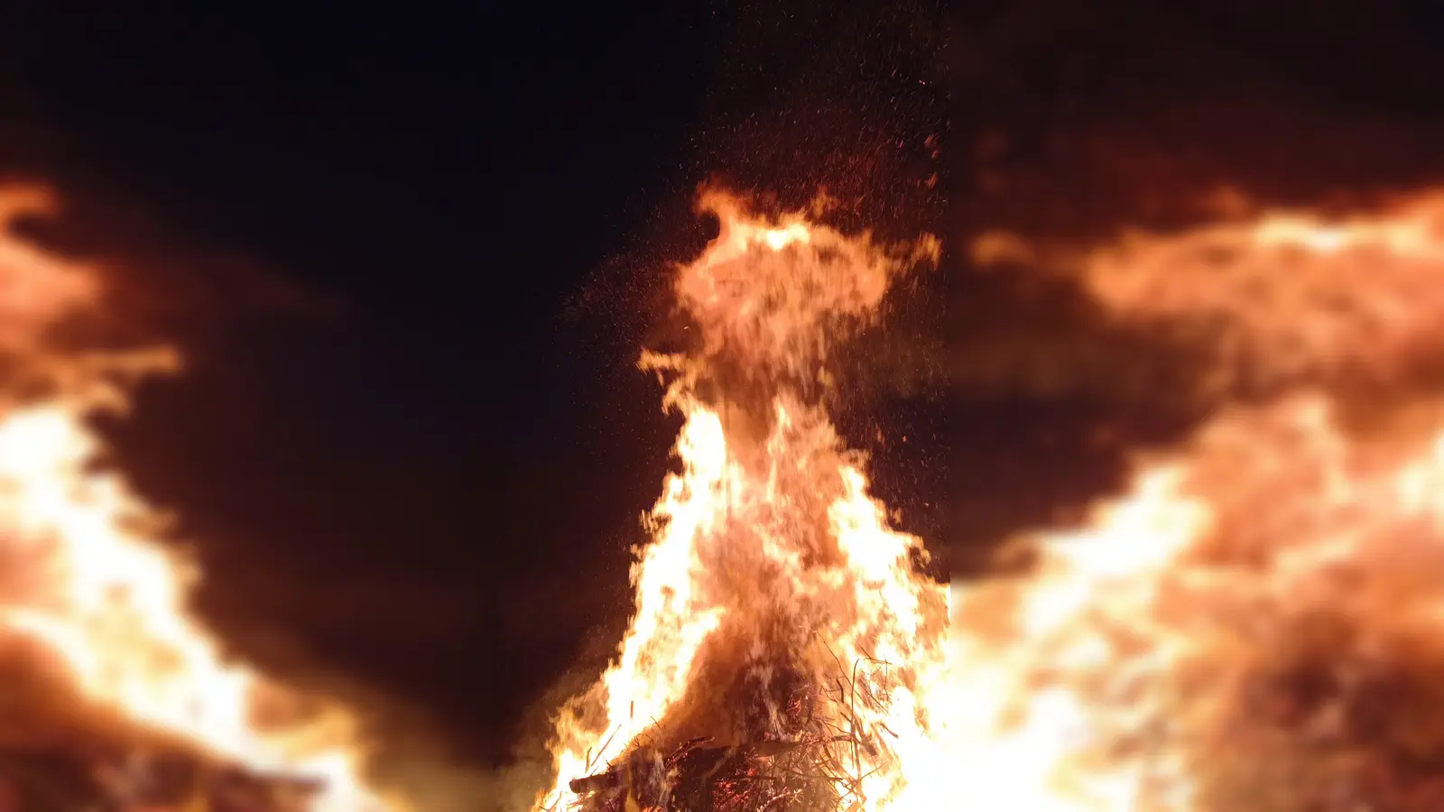 Auf der Ebersberger Ludwigshöhe wird heuer wieder ein Sonnwendfeuer entzündet. (Foto: std)
