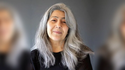 Mahbuba Maqsoodi liest in der Immanuelkirche.  (Foto: VA)