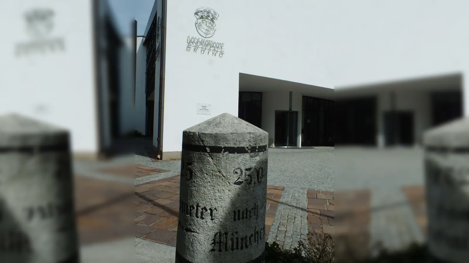 Das Landratsamt Erding, hier tagt der Kreistag, der über die Belange des Landkreises entscheidet.  (Foto: K.Kuhn)