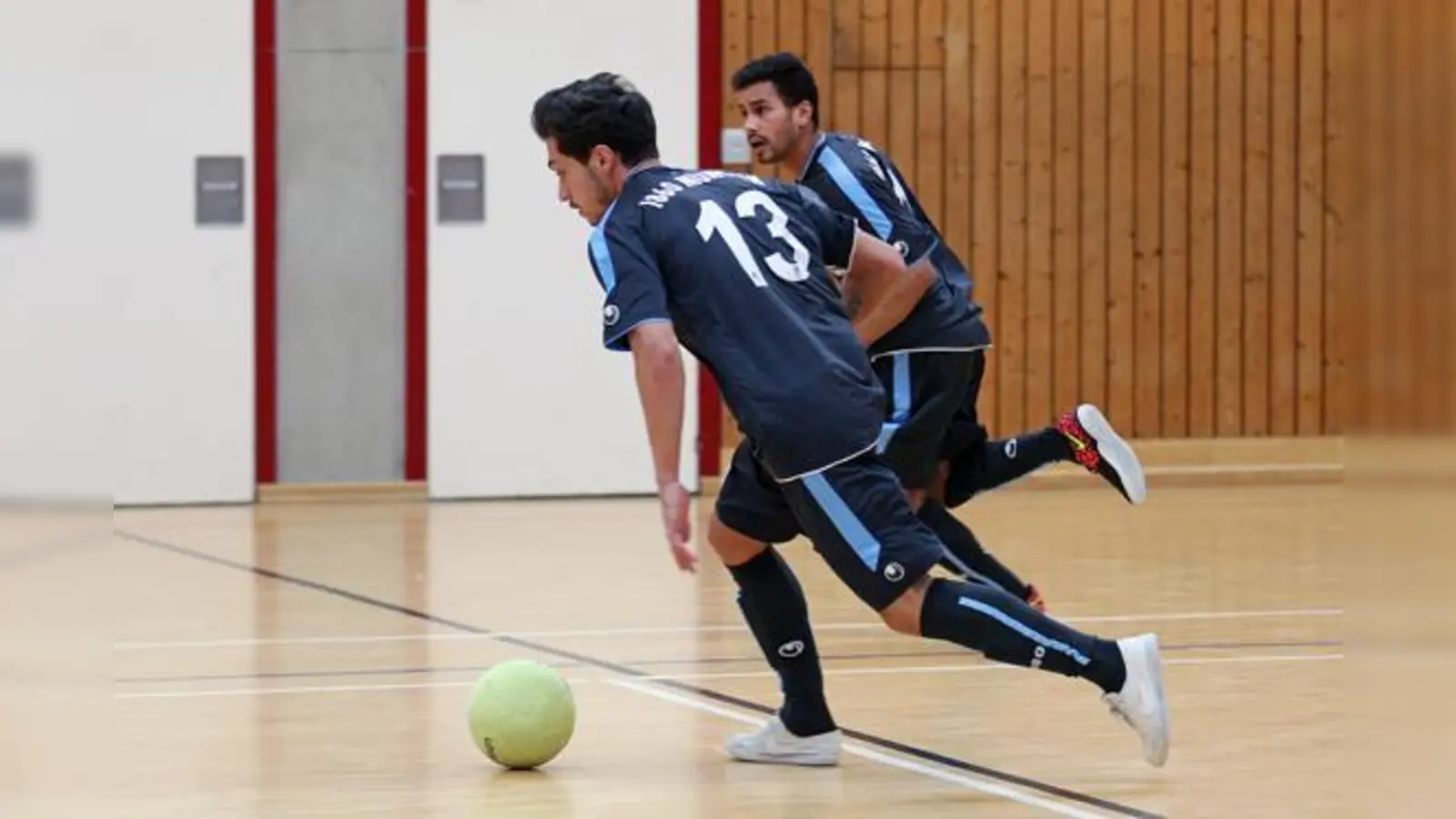 Lokalfußball: Amateur-Löwen in der Halle.  (Foto: Anne Wild)