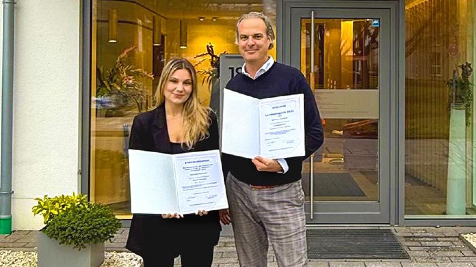 Katharina-Neusiedler-ist-Deutschlands-zweitbeste-Nachwuchs-Bestatterin