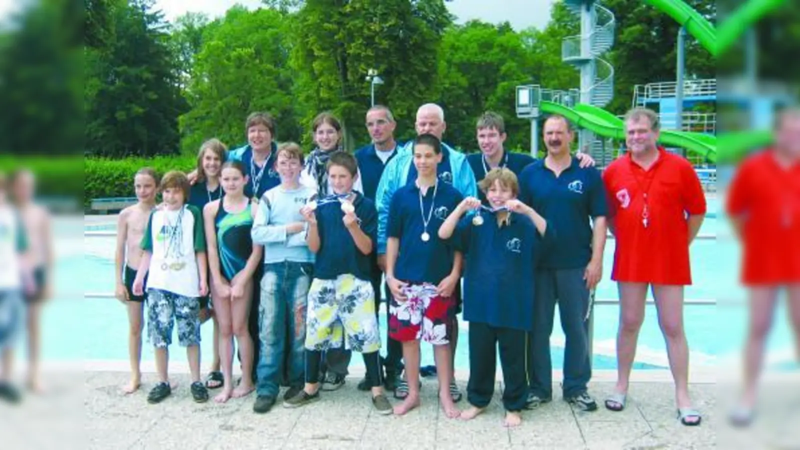 Die Karlsfelder Schwimmer sicherten sich bei den Kreismeisterschaften in Landsberg zahlreiche Medaillen. (Foto: pi)