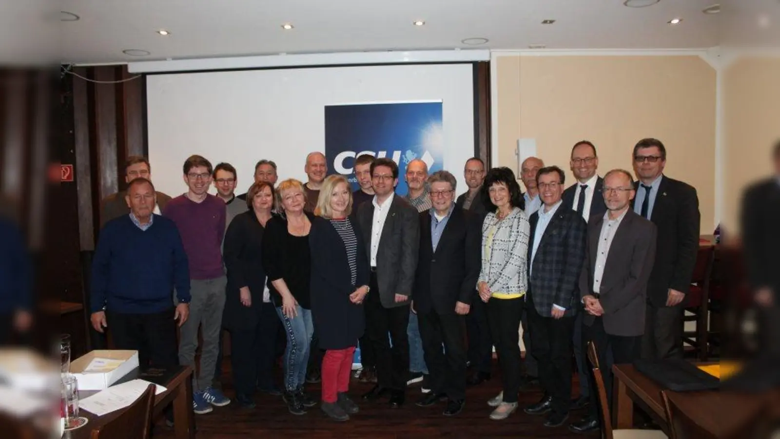 Der CSU-Ortsverband Karlsfeld hat seine Vorstandschaft neu gewählt. (Foto: CSU Karlsfeld)