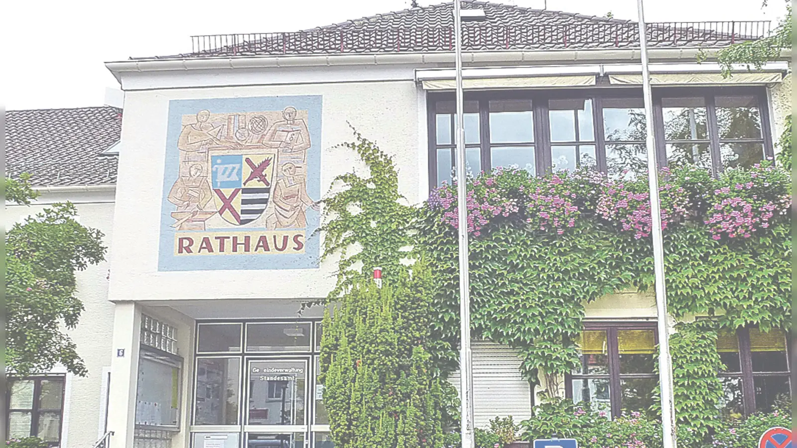 Im Rathaus Kirchheim präsentieren Schülerinnen und Schüler ihre Kunstwerke. (Archivbild: red)