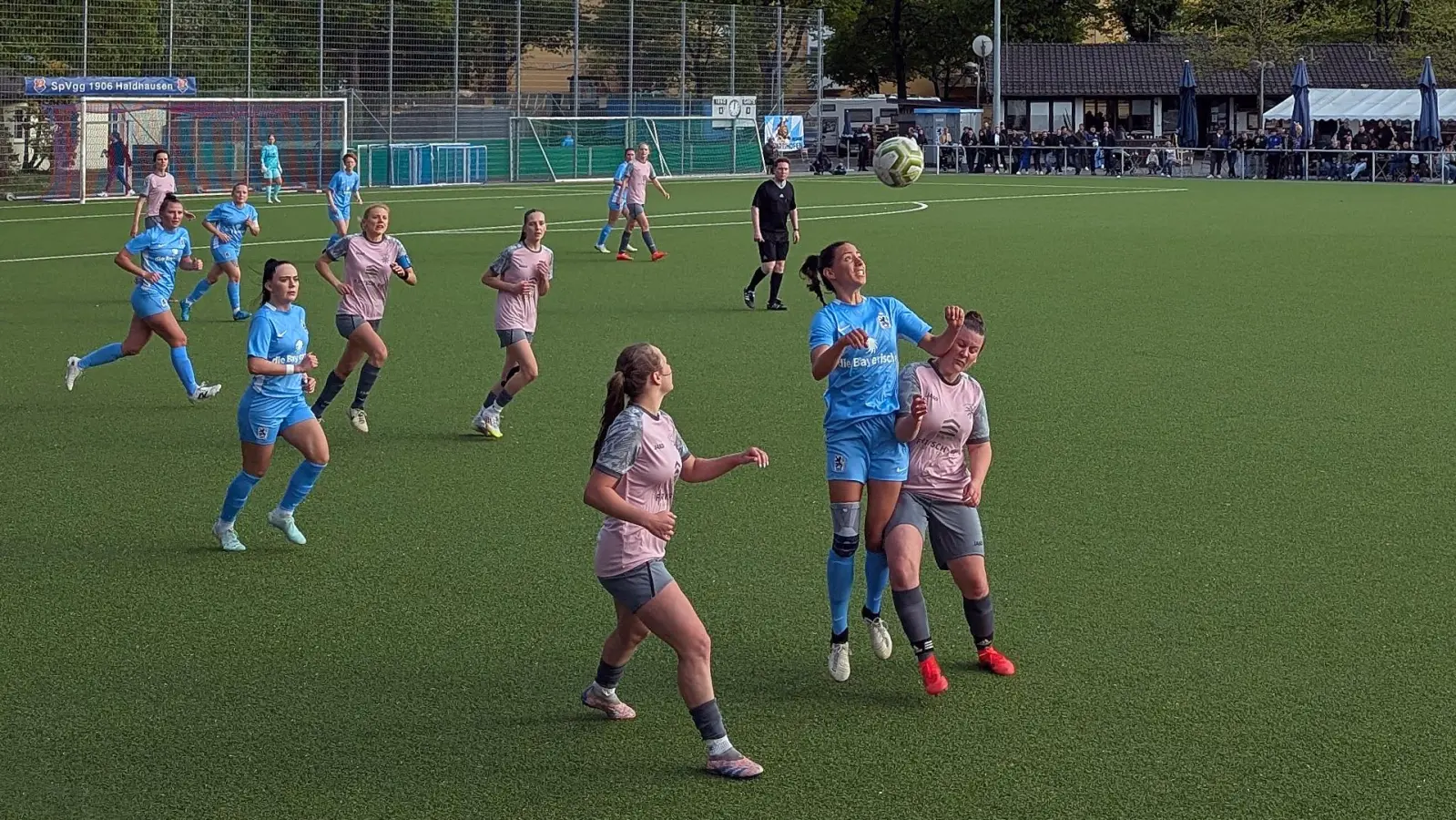 Vorteil Pasing: TSV 1860 gegen DJK.  (Foto: HK)