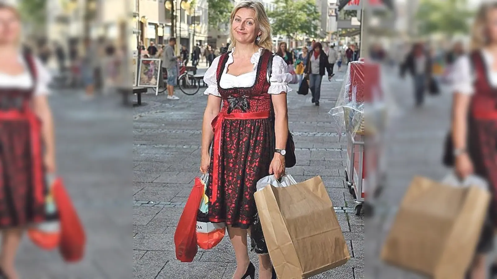 »Immer is was«: Kurz vor Weihnachten steht Margret Gilgenreiner auf der Bühne im Heppel und Ettliche. 	 (Foto: VA)