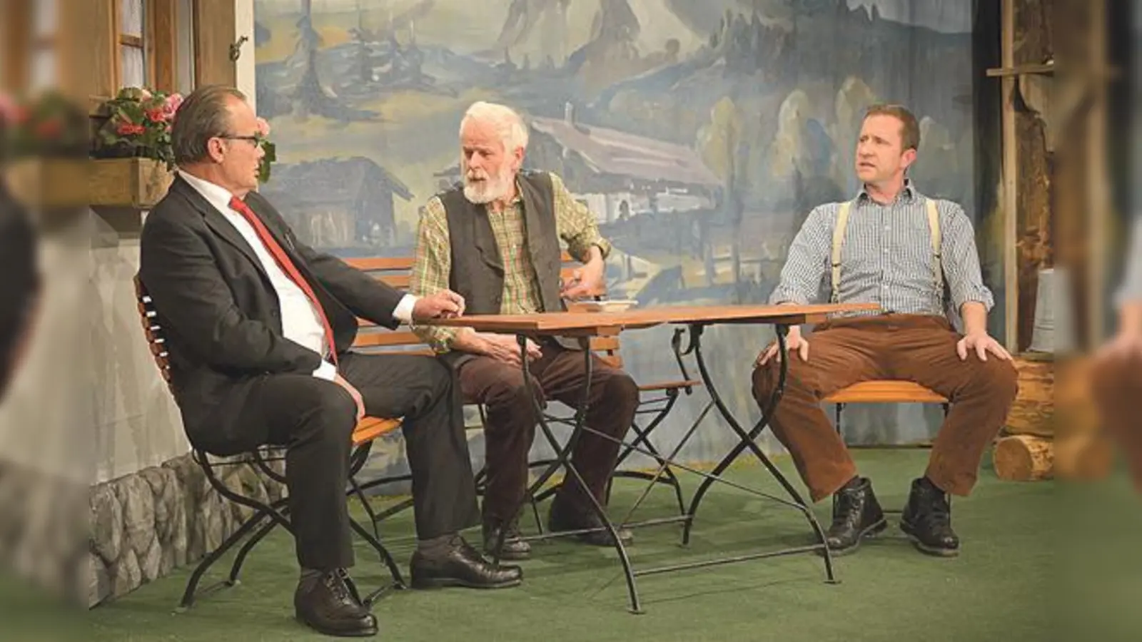 Die Heimatbühne Obergiesing legt großen Wert auf Traditionen und Dialekt.	 (Foto: Andreas Eltschig)