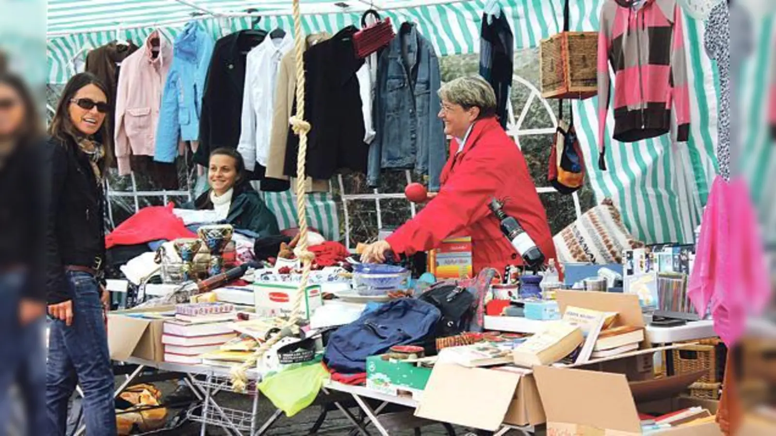 Am 23. Juni findet wieder der Garagenflohmarkt in Höhenkirchen-Siegertsbrunn statt. 	 (Foto: VA)
