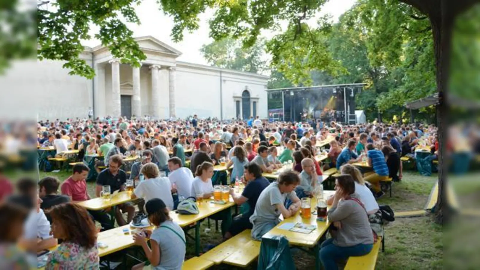 Auch in diesem Jahr rechnen der Veranstalter des Tunic wieder mit vielen feierfreudigen Studenten. 	 (Bild: Tunix)