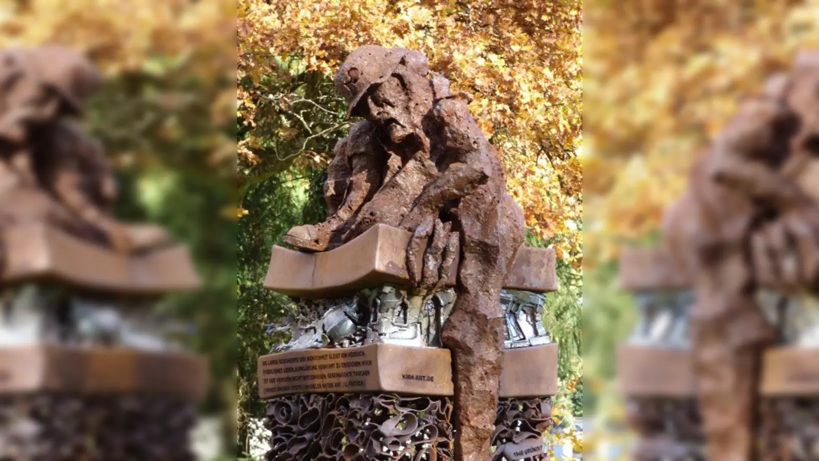 Die Installation des Künsterlers HM Kieser ist Treffpunkt bei der Gedenkveranstaltung. (Foto: VA)