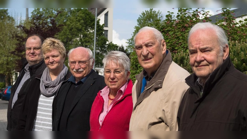 Vorstand des RSV Grafing (v. li.): Andreas Heidenreich, Sonja Heidenreich, Ludwig Seitz, Anneliese Breuer, Otte Greber, und Christian Seelig. (Foto: Josef Biberger)