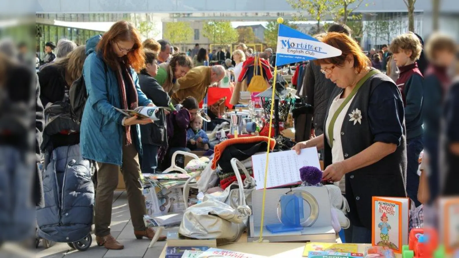Pasing-Samstag mit traditionellem Straßenflohmarkt: Ideen und Umsetzung der vielen Aktionen in Pasing kamen von Geschäftsleuten und dem Gewerbeverein. „Hilfe hatten wir absolut keine. Ich hätte mir in den Jahren wirklich mehr Konsens gewünscht”, so der ehemalige Vorstand über das Stadtteilmanagement. (Foto: us/archiv)