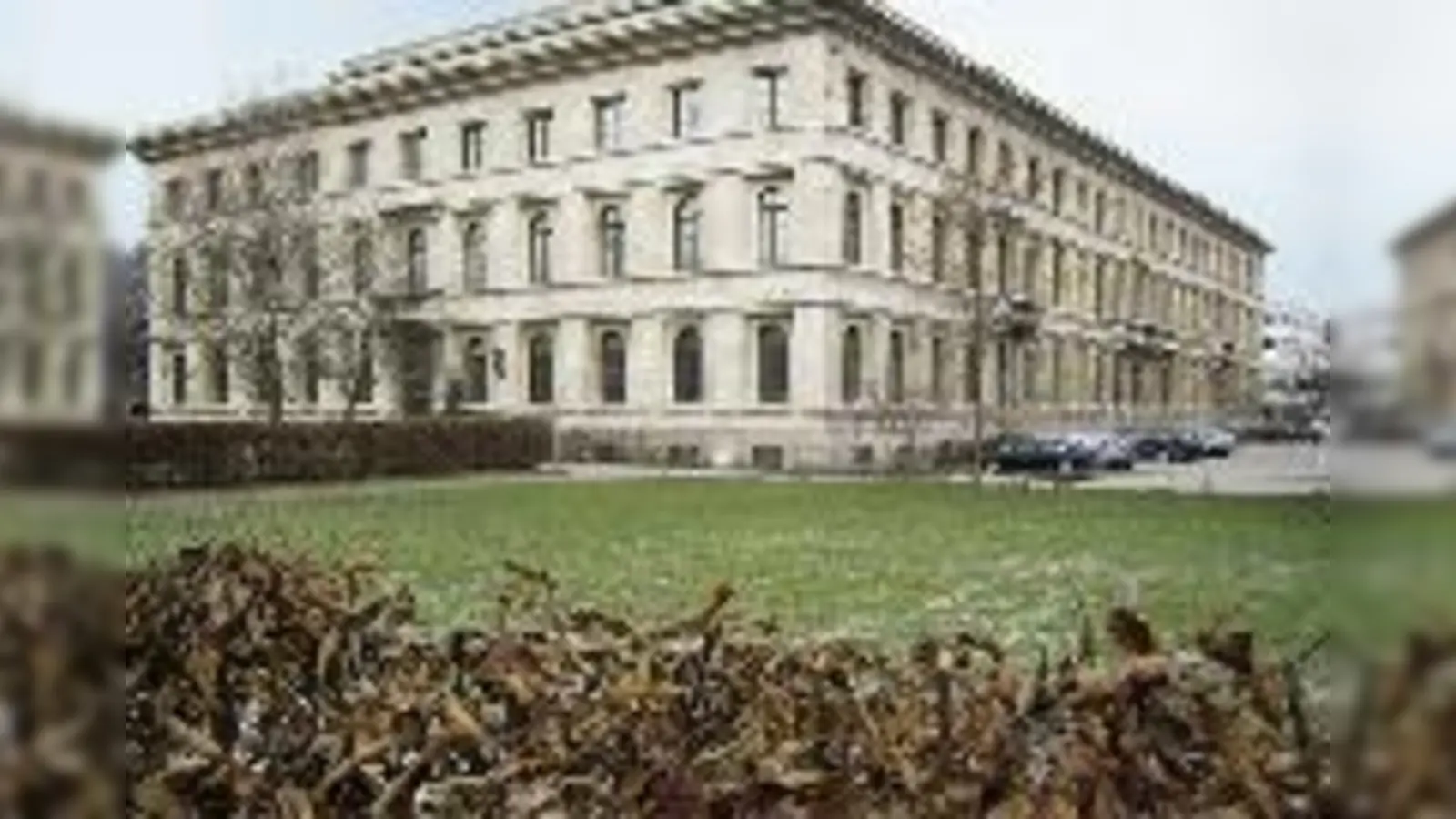 Hier, an der Brienner Straße 45, soll das NS-Dokumentationszentrum entstehen. Das Gelände ist laut BA-Chef Bäumler »äußerst sensibel«.  (Foto: R. Sala)