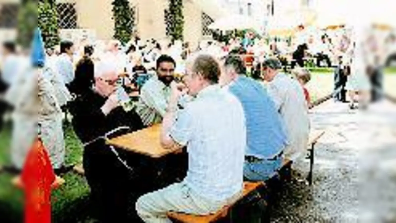 Nettes Miteinander: Pfarrfest in St. Joseph. 	 (F.: VA)