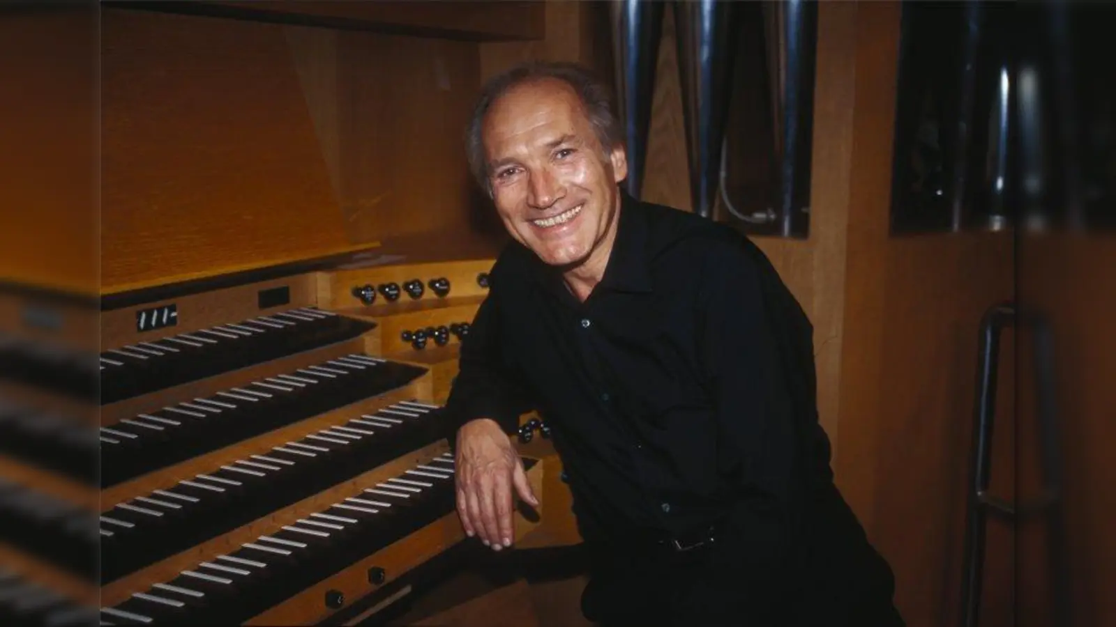 Friedemann Winklhofer studierte zunächst Pharmazie. Heute ist er  Professor an der Hochschule für Musik und Theater. Seit 1992 ist er Orgelsachverständiger der Erzdiözese München-Freising. (Foto: Rainer Wirth)