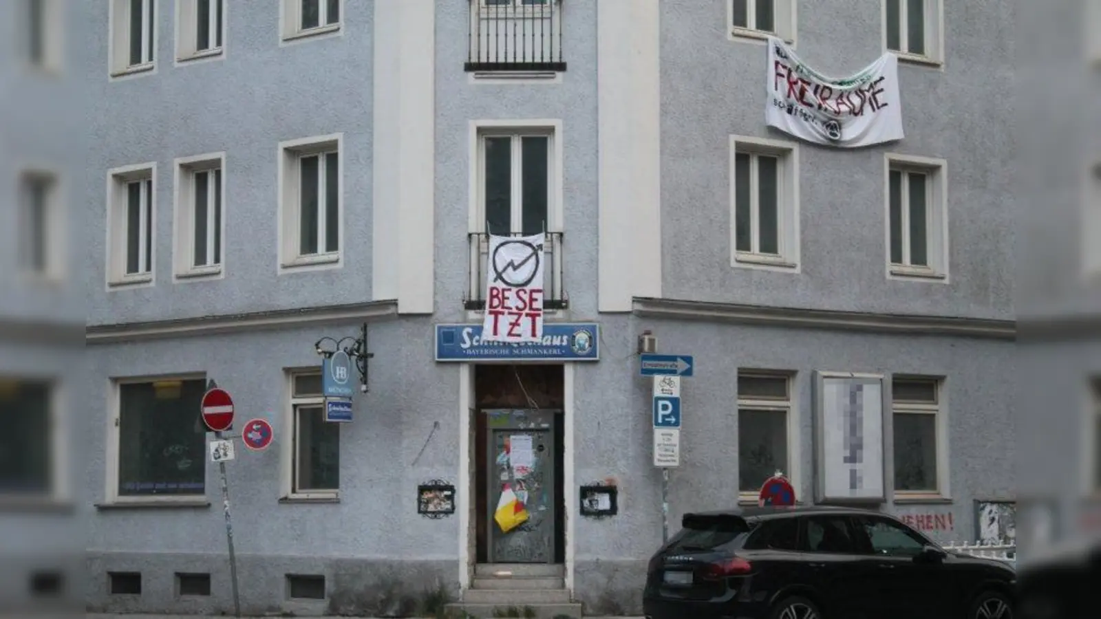 Besetzt! Eine Aktion gegen den Leerstand fand in der Holzapfelstraße 10 statt. (Foto: privat)