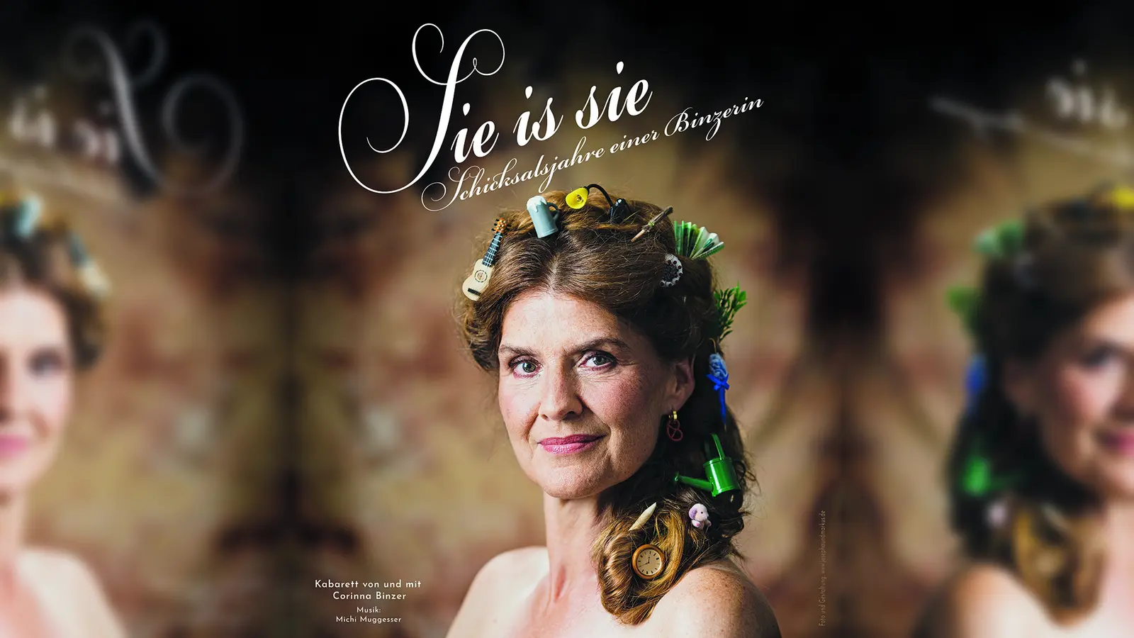 Corinna Binzer präsentiert ihr neues Kabarettprogramm im Kubiz Unterhaching. (Foto: Josepha&Markus)