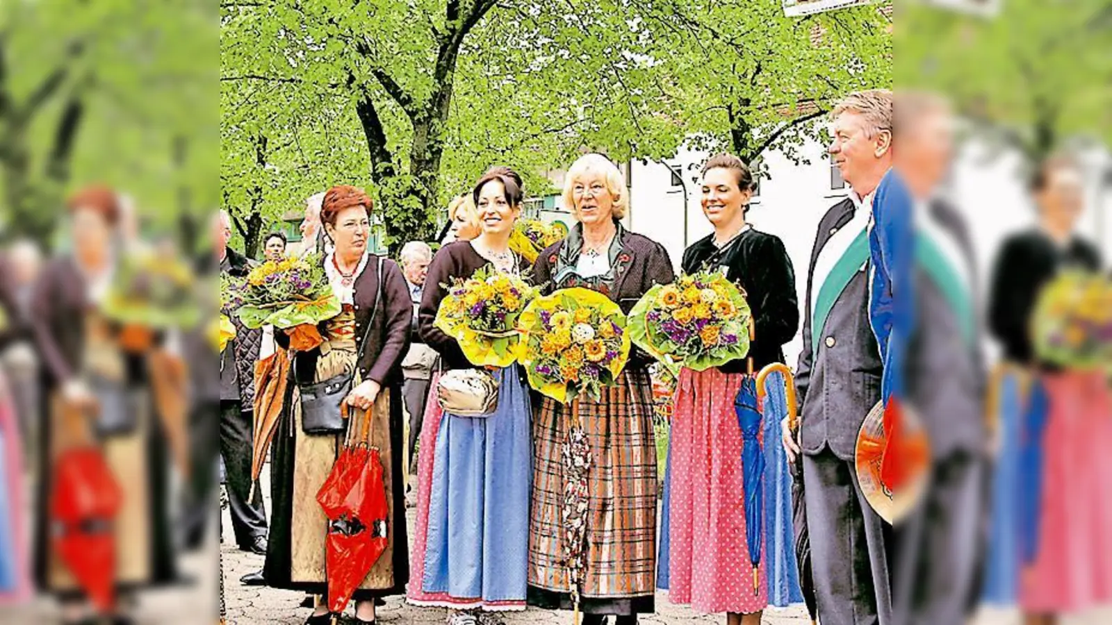 Die meisten Teilnehmer des Festzuges kamen traditionell in Tracht.	 (Foto: VA)