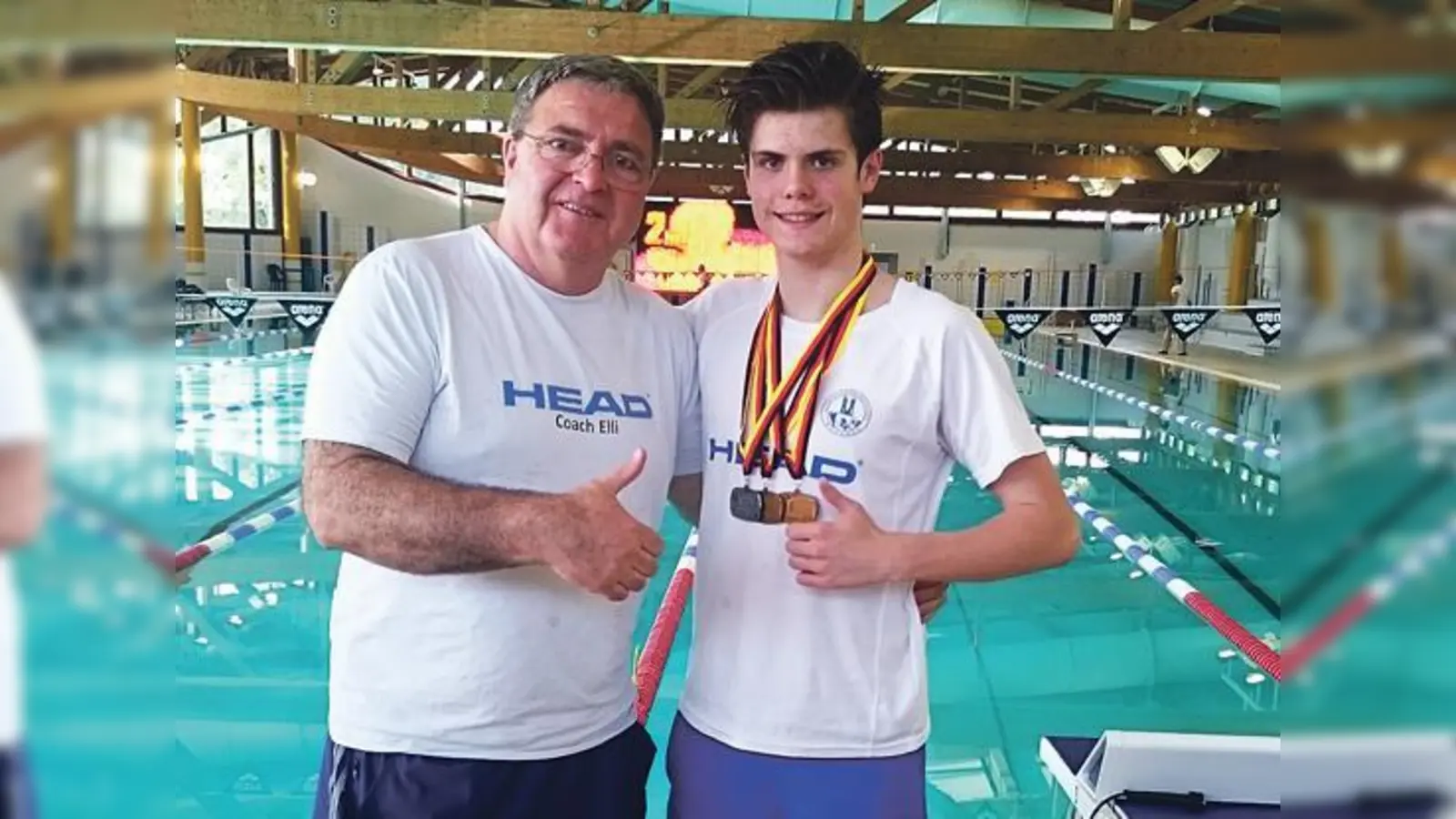 SCPE-Headcoach Elvir »Elli« Mangafic (links) mit einem seiner großen Schwimmtalente  Markus Fischer. 	 (Foto: Verein)