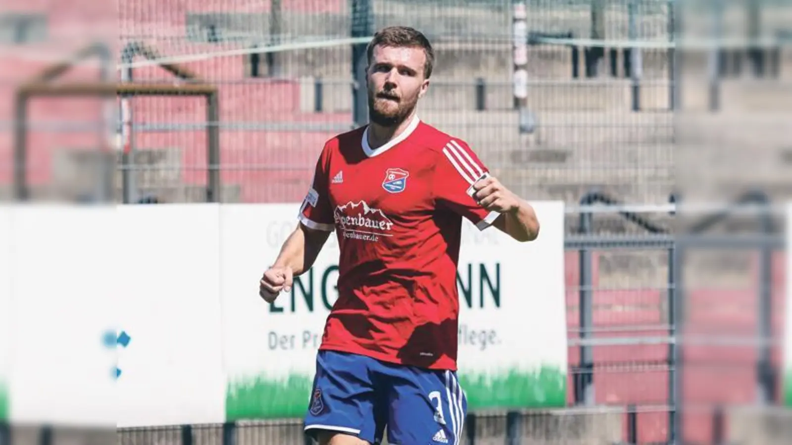 Nach langer Verletzungspause ist Stephan Hain nicht mehr der Torgarant früherer Tage. In Magdeburg vergab er die beste Hachinger Gelegenheit.	 (Foto: Christian Riedel)