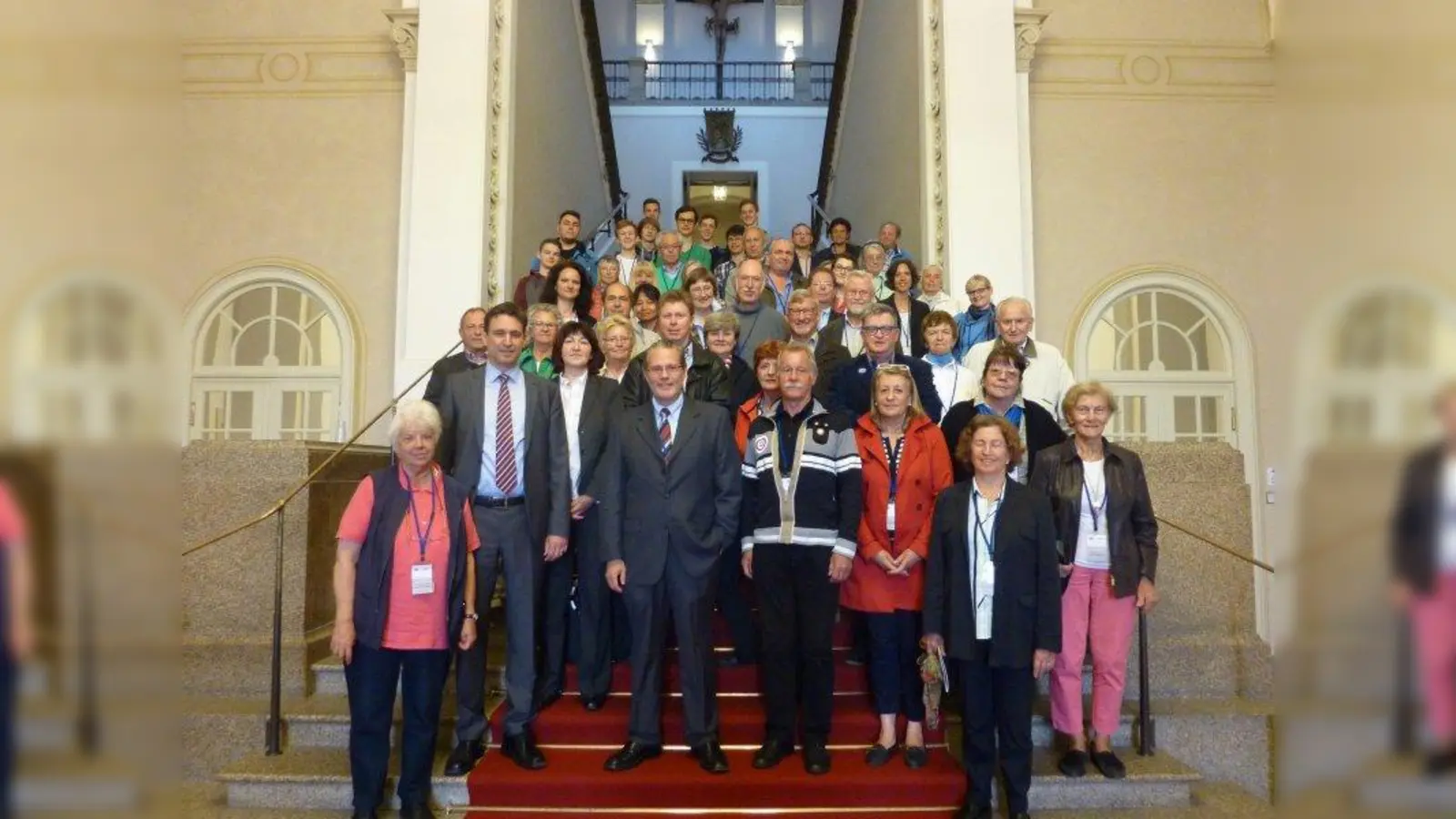 60 Bürger diskutierten im Landtag mit MdL Georg Eisenreich über Schule und Bildung. (Foto: pi)
