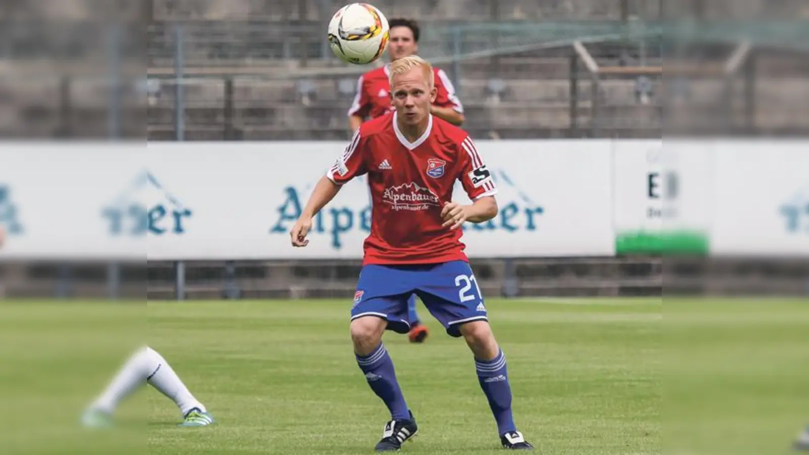 Schnürte gegen Buchbach einen Doppelpack: Sascha Bigalke.	 (Foto: Christian Riedel)
