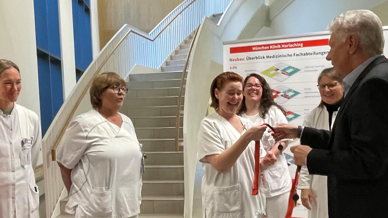 Er-ffnung-im-Juni-26