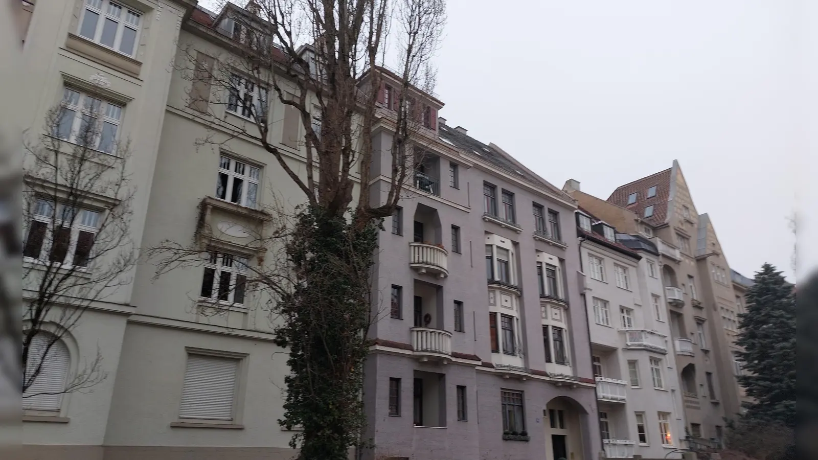 Das Ziel der Führung sind die Jugendstilhäuser in der Holbeinstraße. (Archivbild: bas)