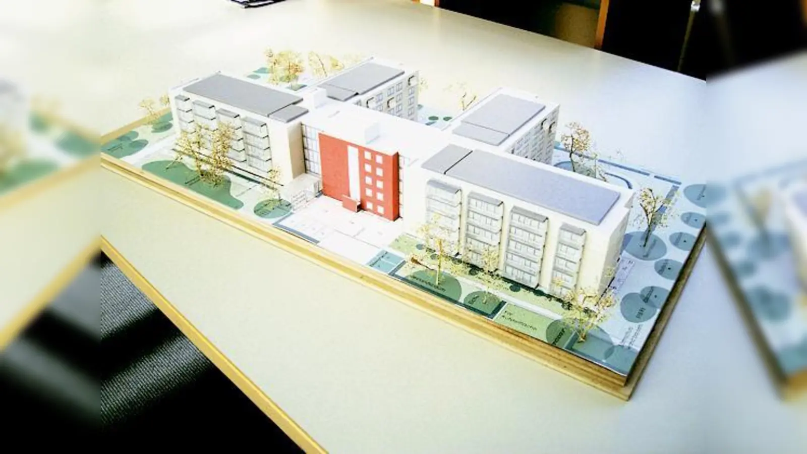 Auf Druck der Anwohner hat die Stadt den Bebauungsplan für das Pflegeheim nachgebessert. 	 (Foto: München Stift GmbH)