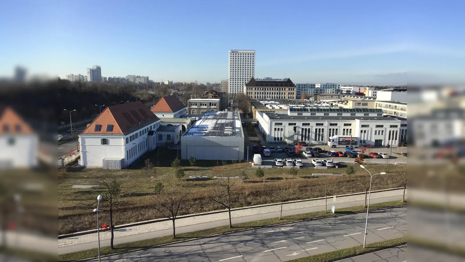 Es ist schon viel passiert: Das Oberwiesenfeld rund um die Knorr-Bremse wird auch in den kommenden Jahren sein Gesicht wandeln. (Foto: Daniel Mielcarek)