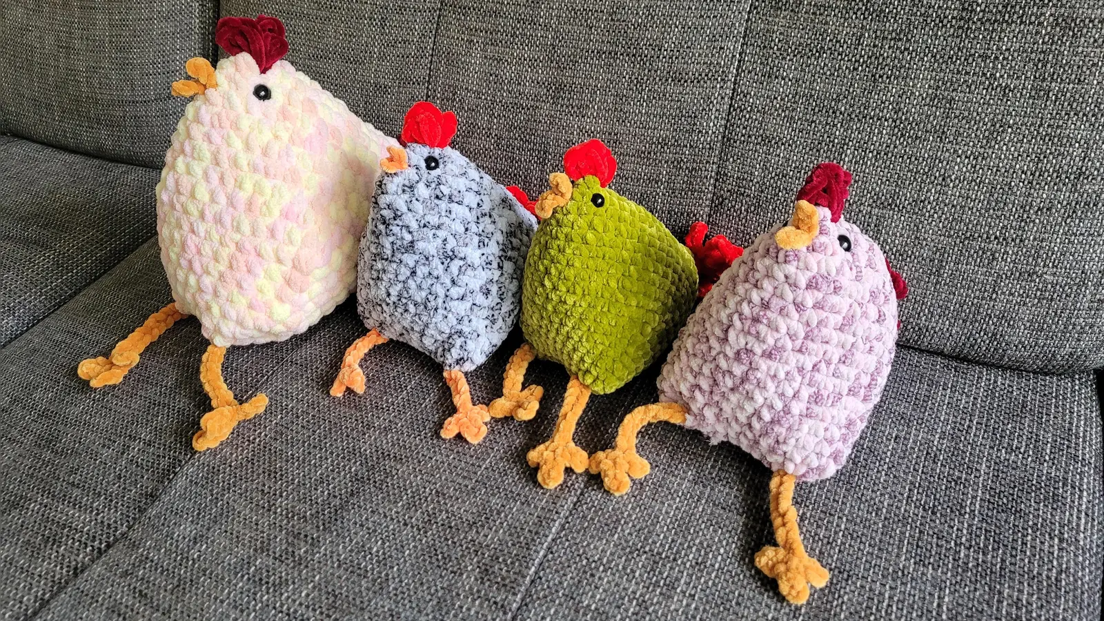 Verschiedenste Osterdekorationen kann man auf dem Ostermarkt ergattern. (Foto: Nina Gollwitzer)