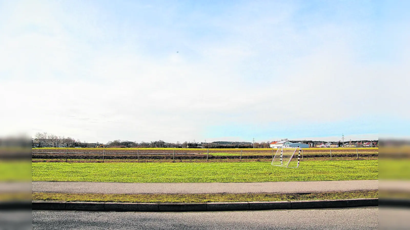 Aus dem Kreuzlinger Feld soll ein Wohngebiet werden. (Foto: pst)