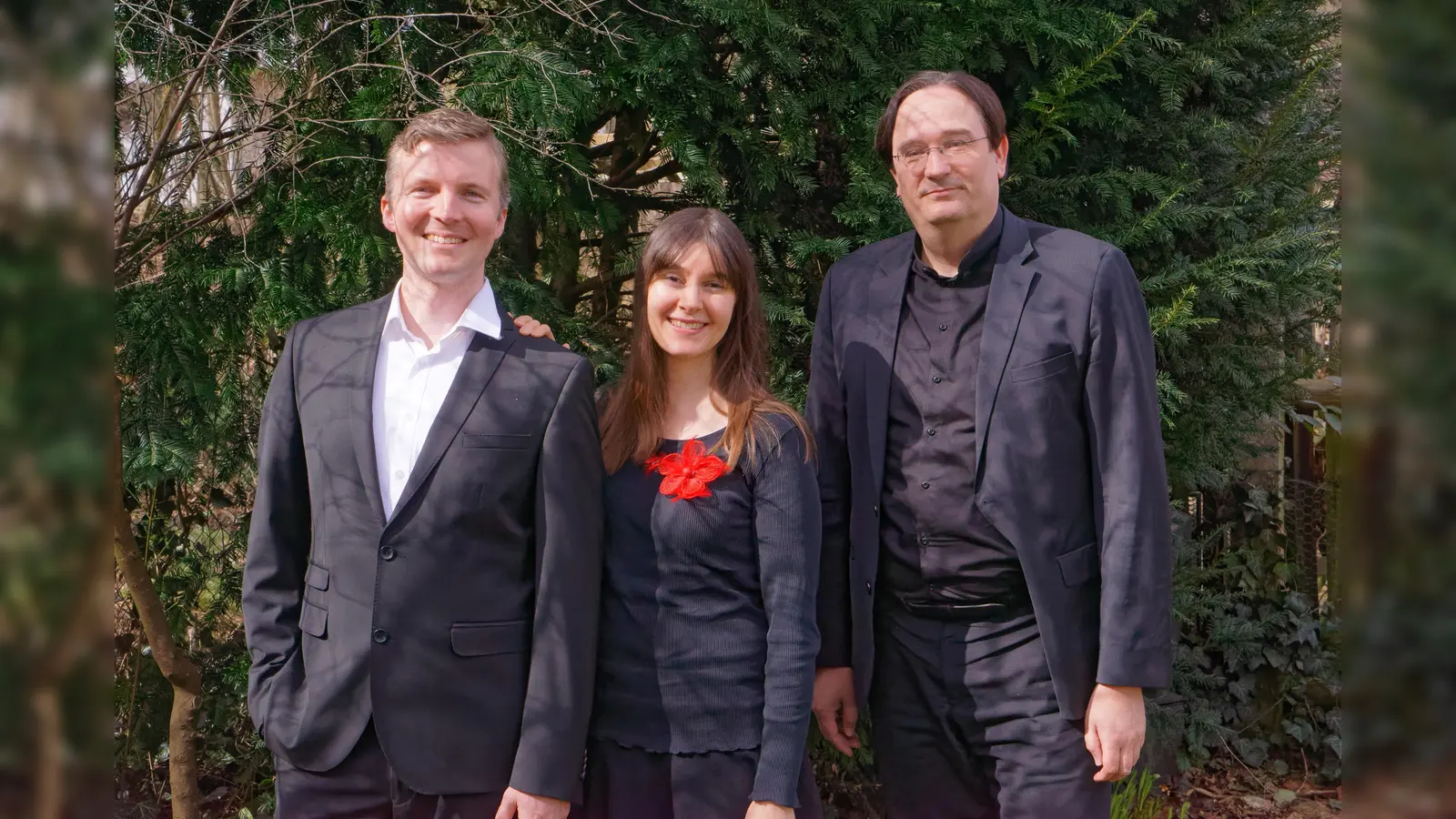 Verena Maria Schmid (Sopran), Mathieu Lanniel (Bariton) und Olivier Andreas Frank (Klavier). (Foto: VA)