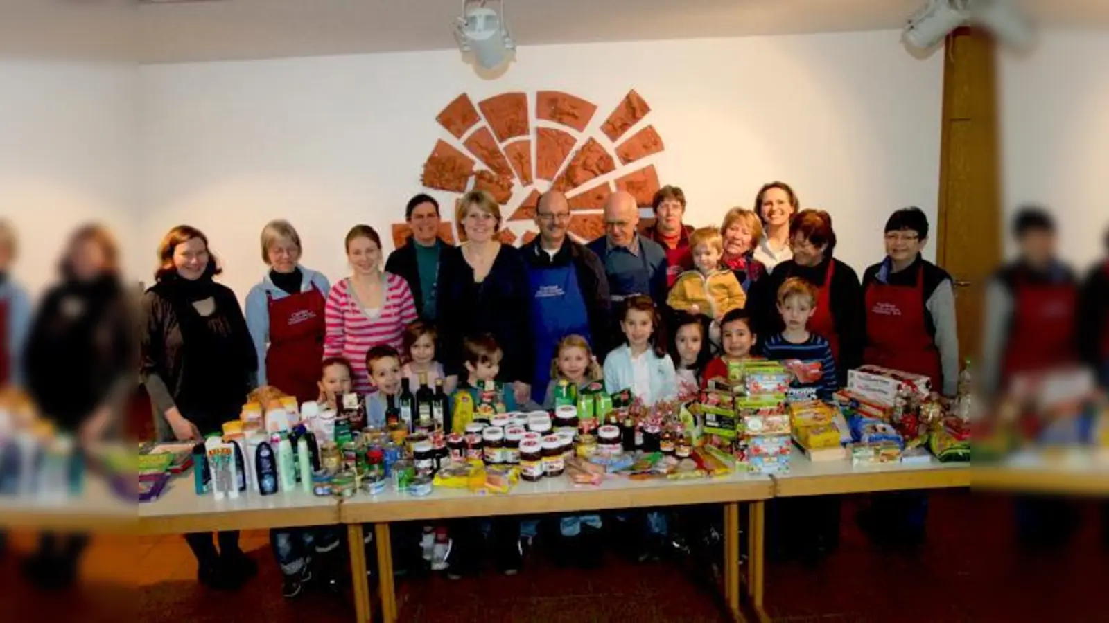 Auch die Kinder der Tagesstätte Rasselbande erfuhren durch die Aktion, dass Geben und Teilen Freude machen. Sogar bei Schokocreme.	 (Foto: VA)