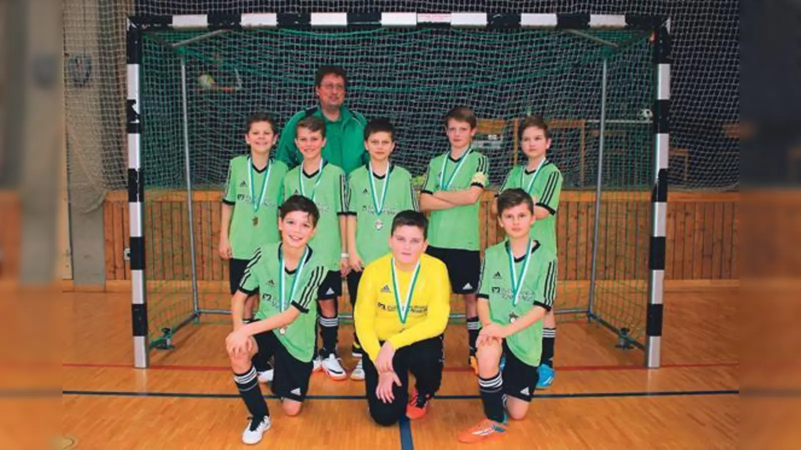 Die D2-Junioren holten sich den dritten Platz im Hallenturnier.	 (Foto: Verein)