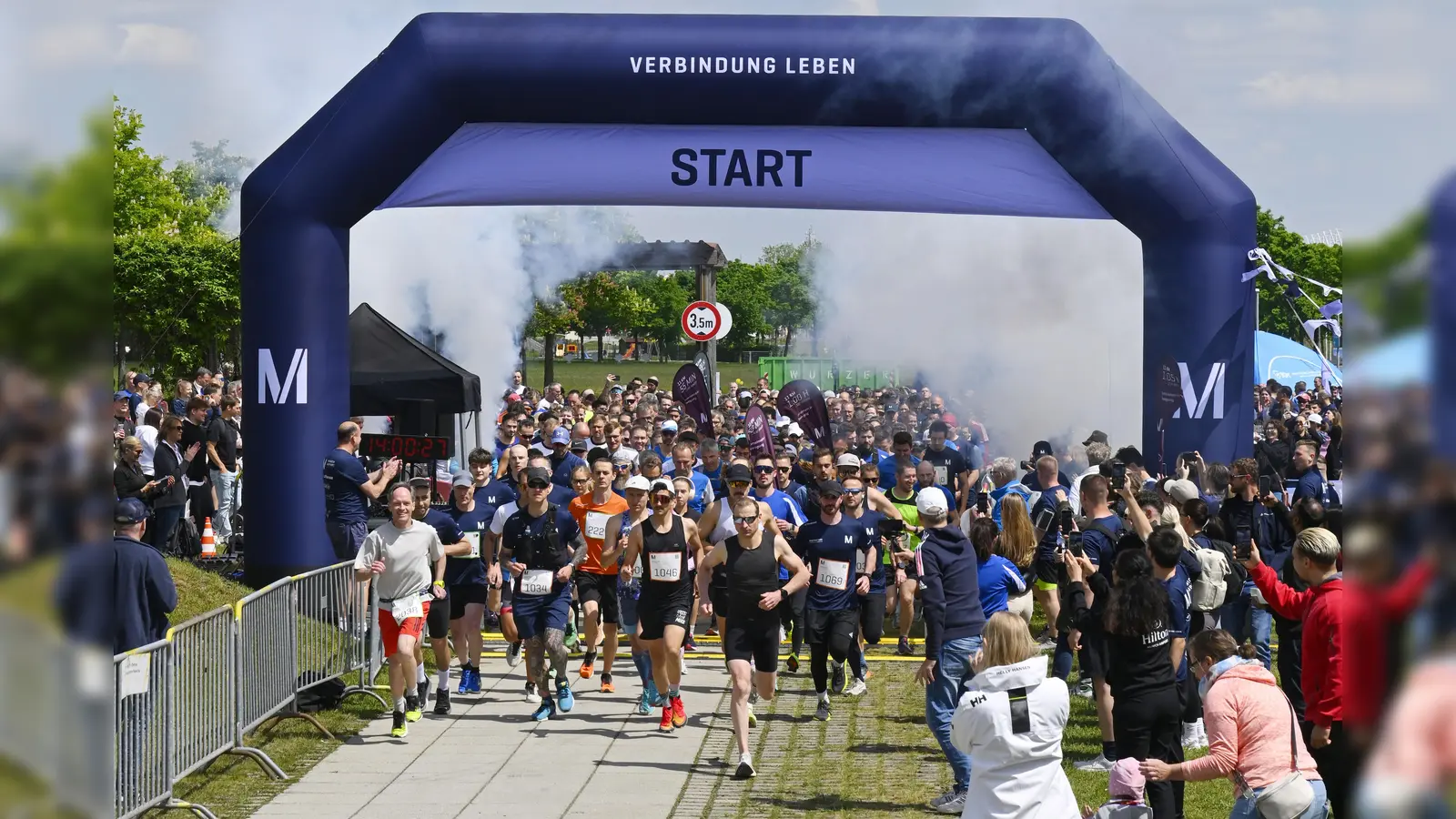 1.200 Läufer starteten beim Airportlauf. Ein absoluter Rekord. (Foto: ATF Pictures)