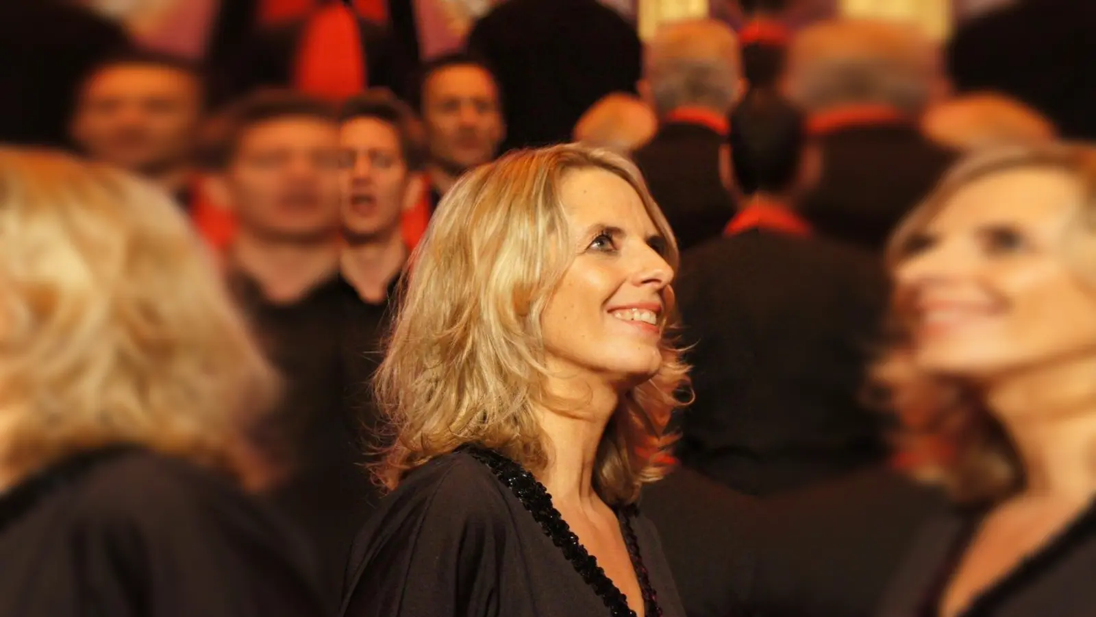 Anke Maria Caspari lädt singfreudige Menschen ein, mit ihr Weihnachtslieder zu singen. (Foto: pi)