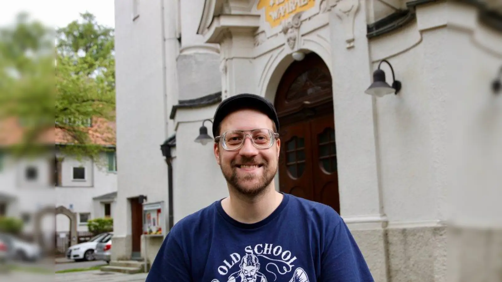 Seit Mai arbeitet Roland Wuttke als Diakon in der Pasinger Himmelfahrtskirche. Er ist Ansprechpartner für die Kinder- und Jugendarbeit und möchte auch junge Erwachsene mt Aktionen begeistern. (Foto: us)