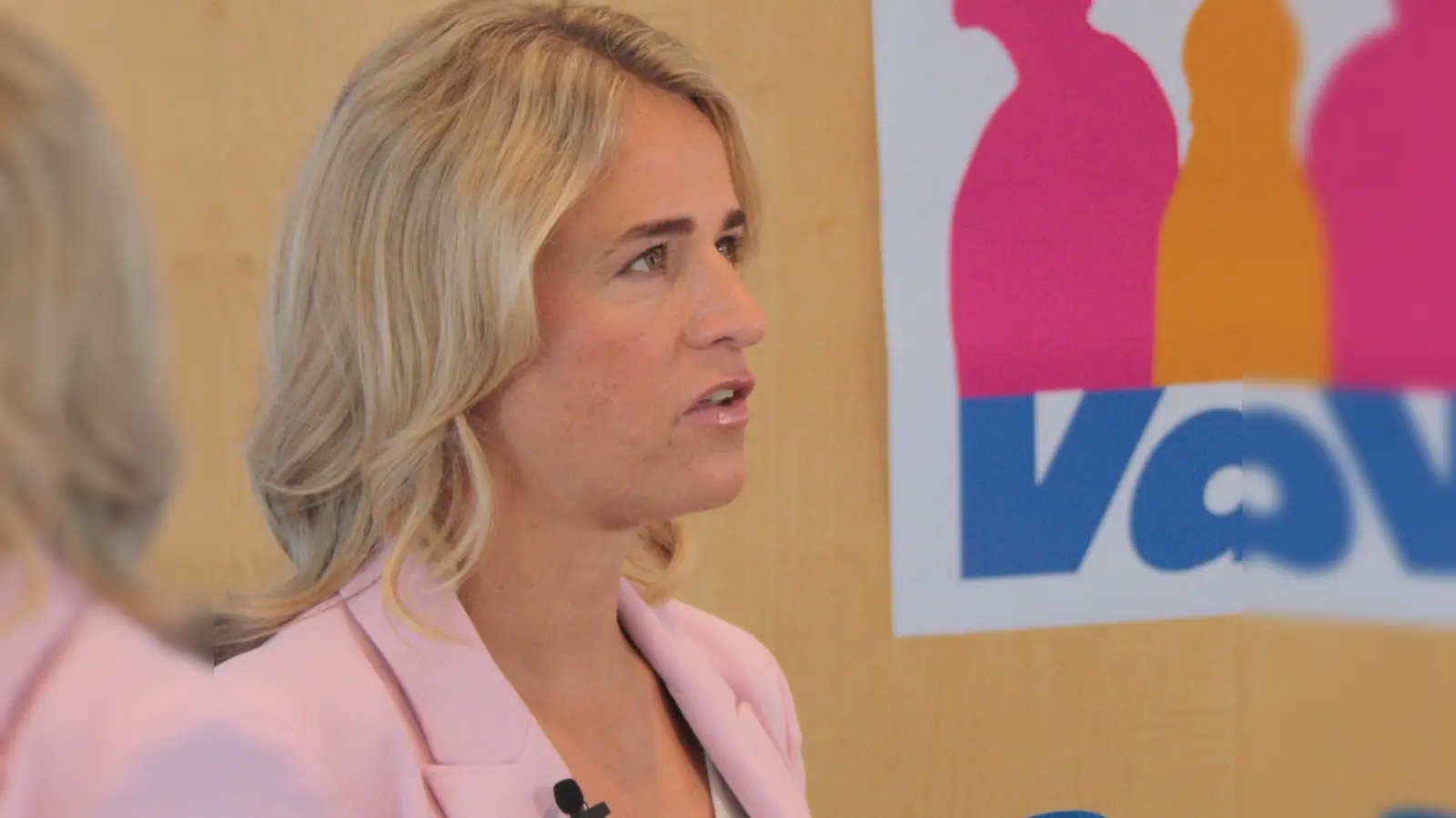 VdK-Präsidentin Verena Bentele kritisiert die Kürzung des Landespflegegeldes scharf.  (Foto: job)