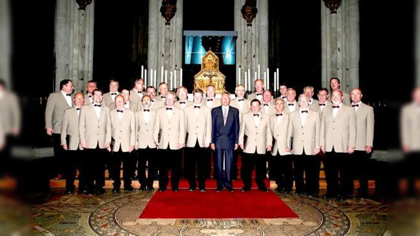 Am 29. April singt der Männerchor Münchener Liedertafel zu Ehren seines ersten Chorleiters Konrad Max Kunz, Komponist der Bayernhymne.	 (Foto: Chor)