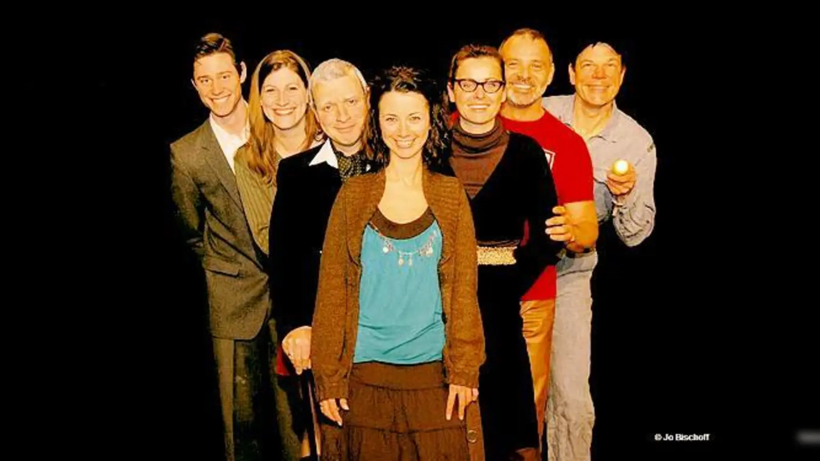 Das Marienhof-Team spielt die »Black Comedy« für einen guten Zweck.  (Foto: Veranstalter)