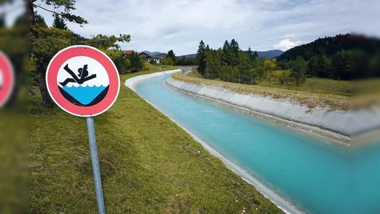 Wilder Fluss in Beton: Die Isar bei Krün	 (Foto: Nina Schnetzer)