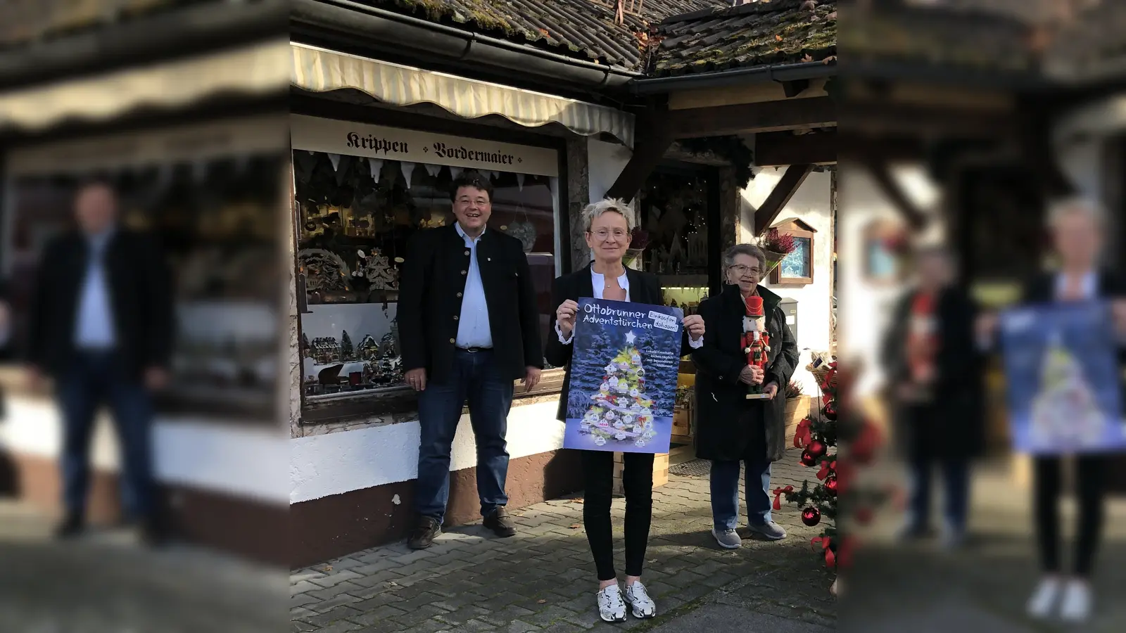 Freuen sich gemeinsam über den Start der ersten Ottobrunner Adventstürchen-Aktion (v. l.) Bürgermeister Thomas Loderer, Susanne Vordermaier, Johanna Vordermaier, Gabi Pliva und Hans-Jörg Thomae (beiden Sport-Sperk).  (Foto: hw)