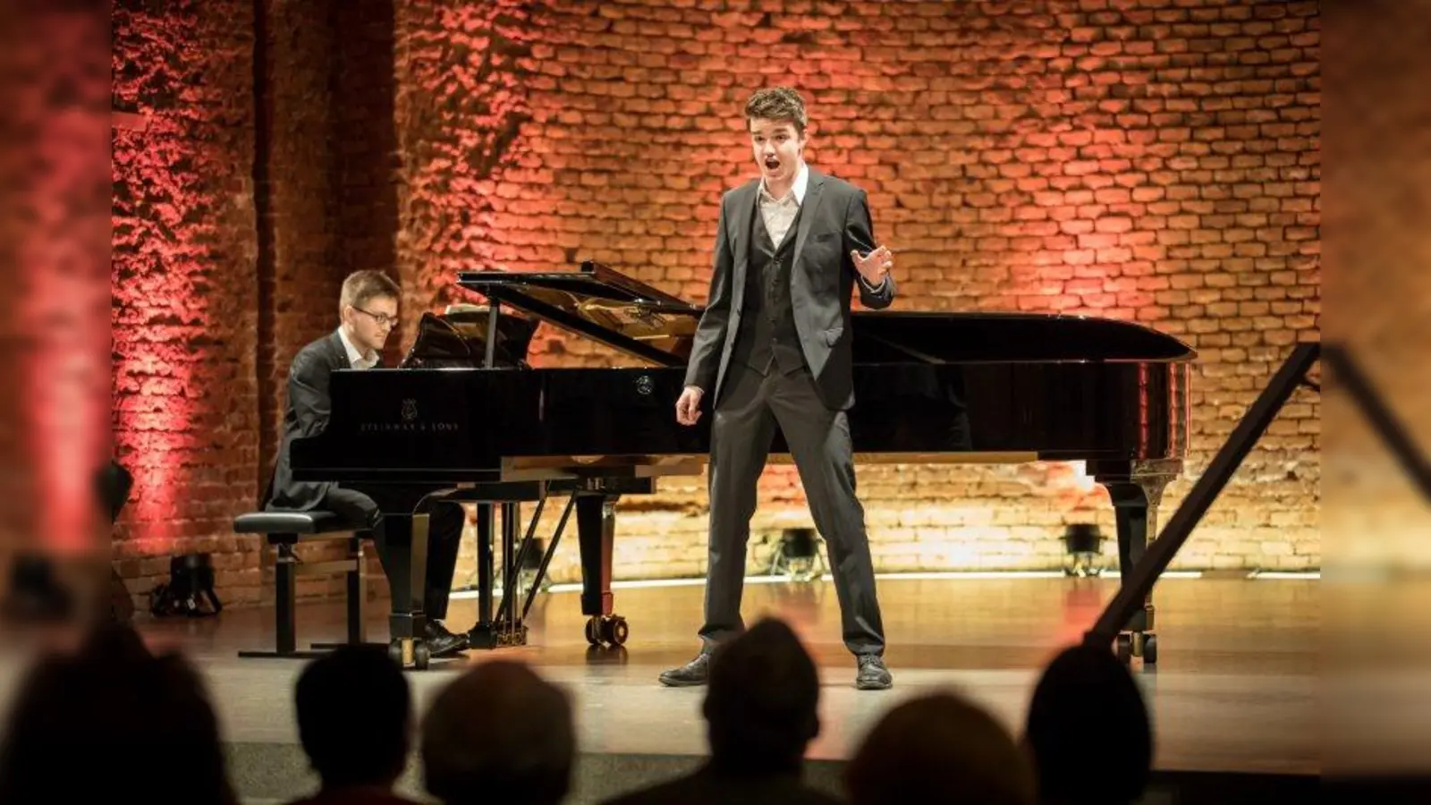 Eindrucksvolle Klänge: Johannes Eder (Bariton) und Jakob Kobler (Klavier). (Foto: pr)