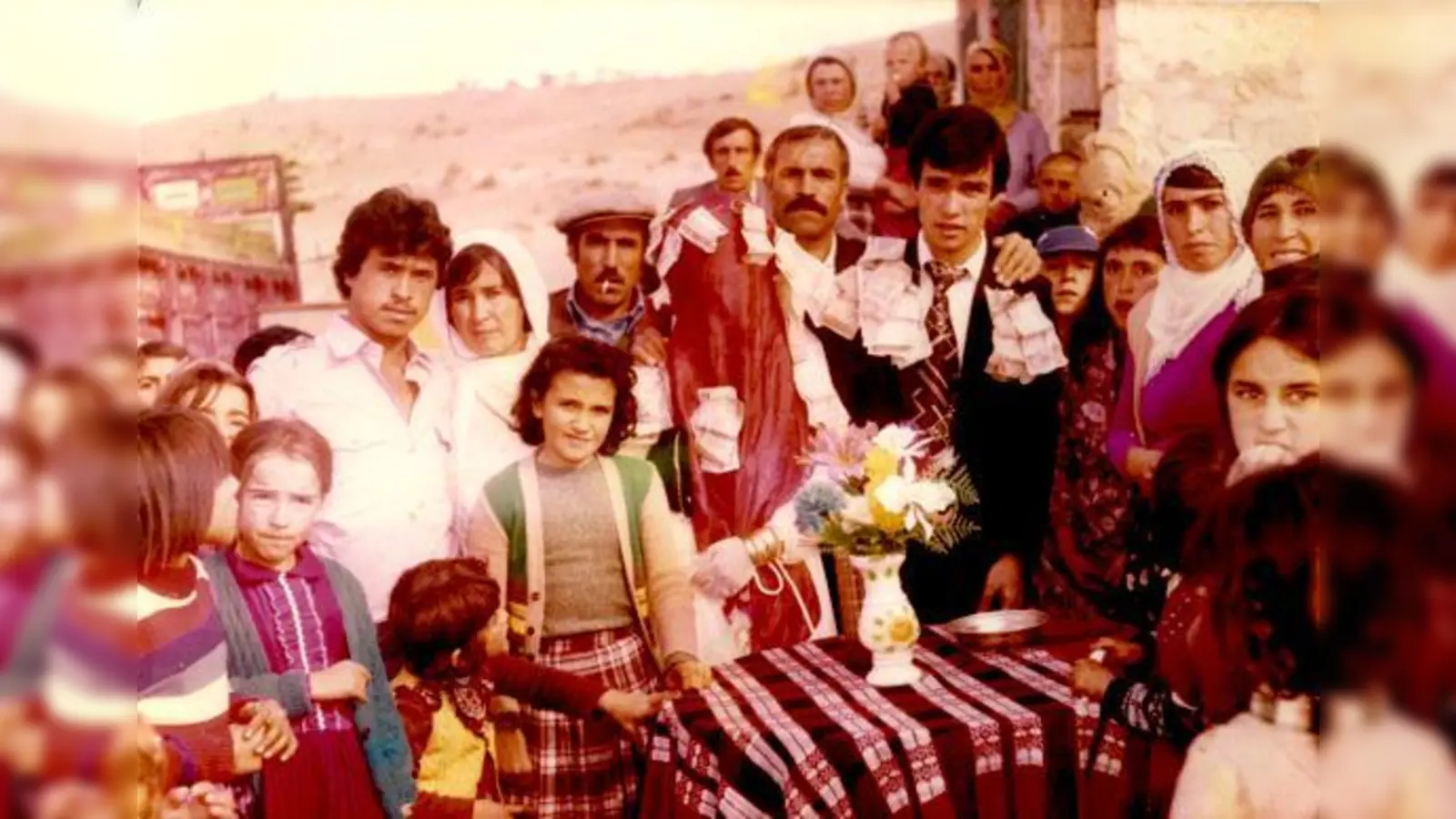 Viele, die jetzt im Norden Münchens wohnen, mussten ihre Familie im fernen Ausland zurücklassen. 	 (Foto: VA)