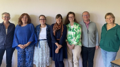 Wie sollen Zuwanderer am besten in den Arbeitsmarkt integriert werden? Jobbegleiter der Herzogsägmühle und Mitarbeiter des Integrationsbüros vom Landratsamt trafen sich zum kreativen Austausch. (Foto: LRA)