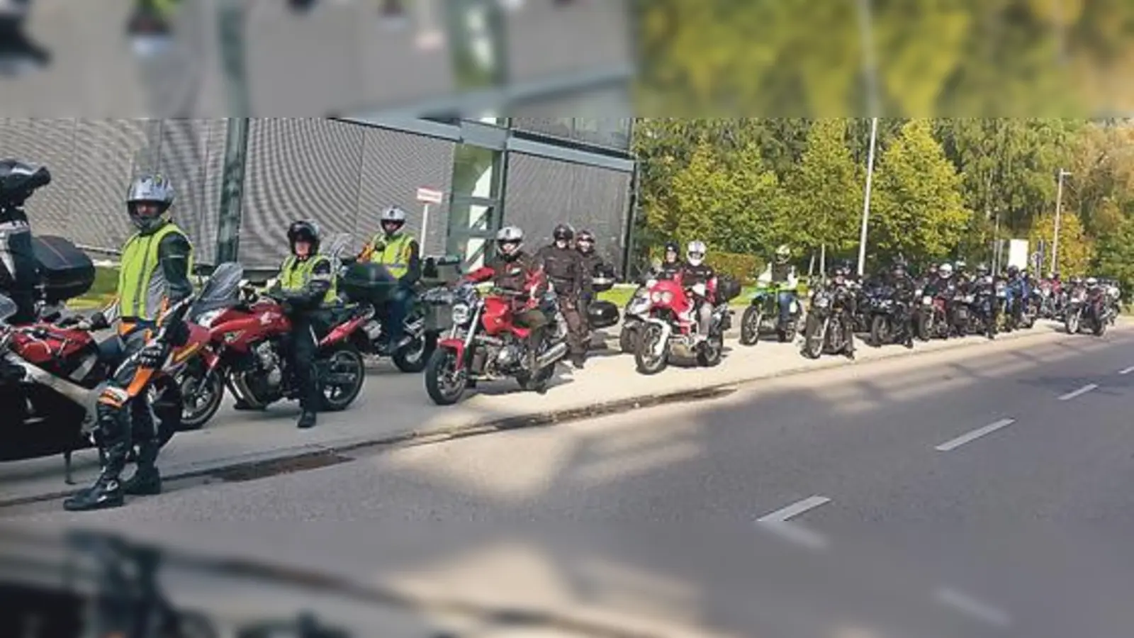 Gemeinsam beten und durch die Lande fahren: Das macht den MoGo aus.	 (Foto: VA)