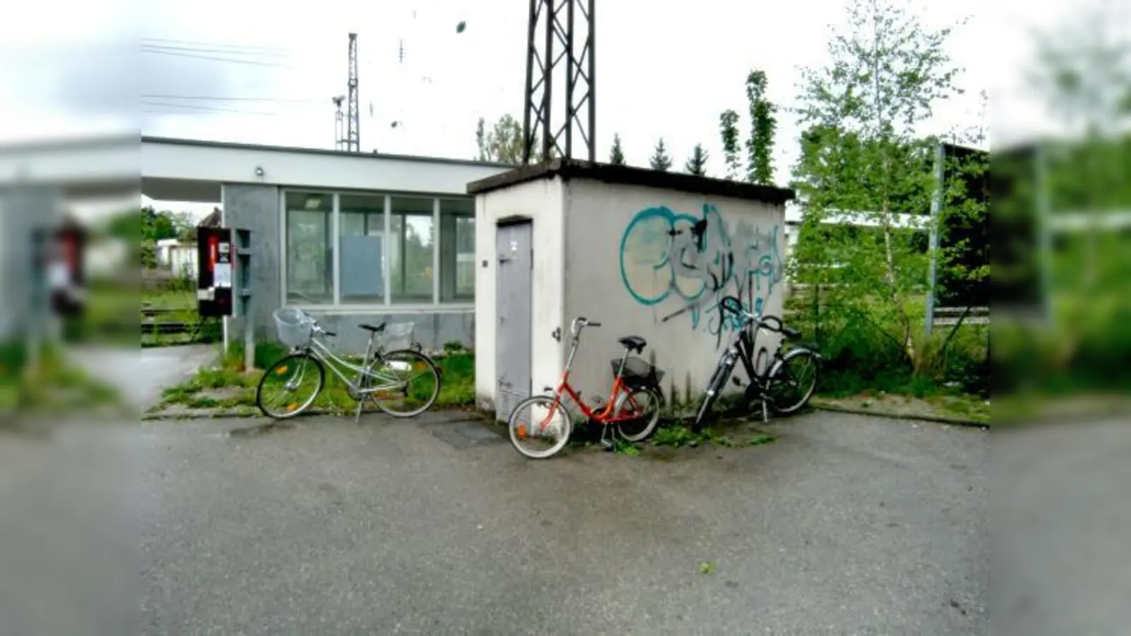 Solche Schmierereien sollen durch die Bahnhofspaten verhindert werden.  (Foto: Archiv)