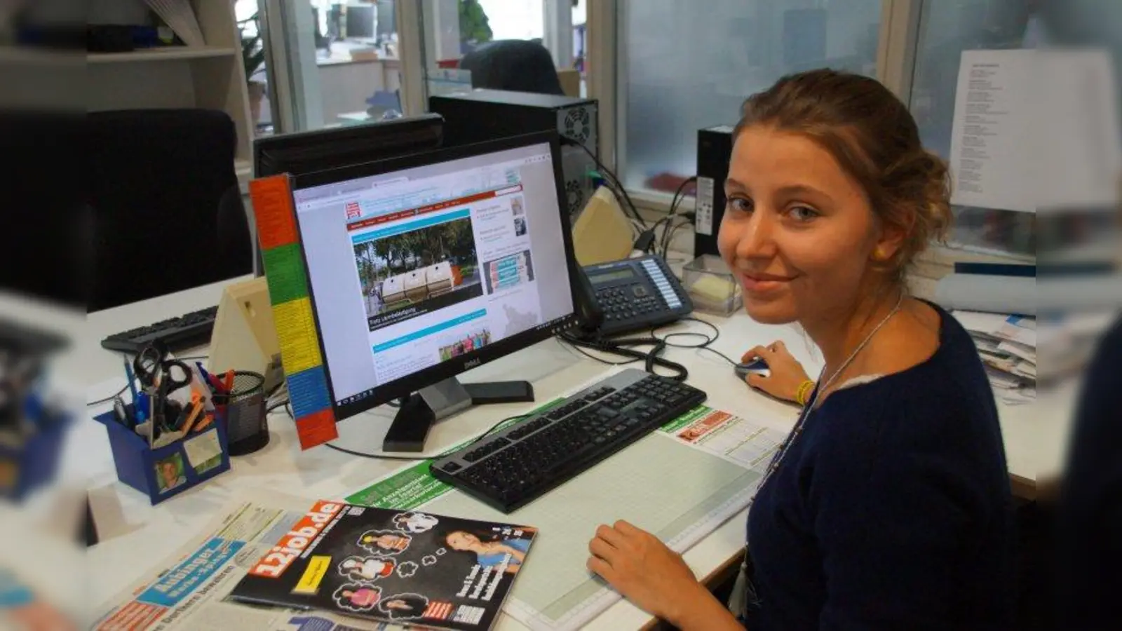 Zwei Monate lang unterstützte Amelie Sittenauer das Redaktionsteam der Münchener Wochenanzeiger. (Foto: eis)