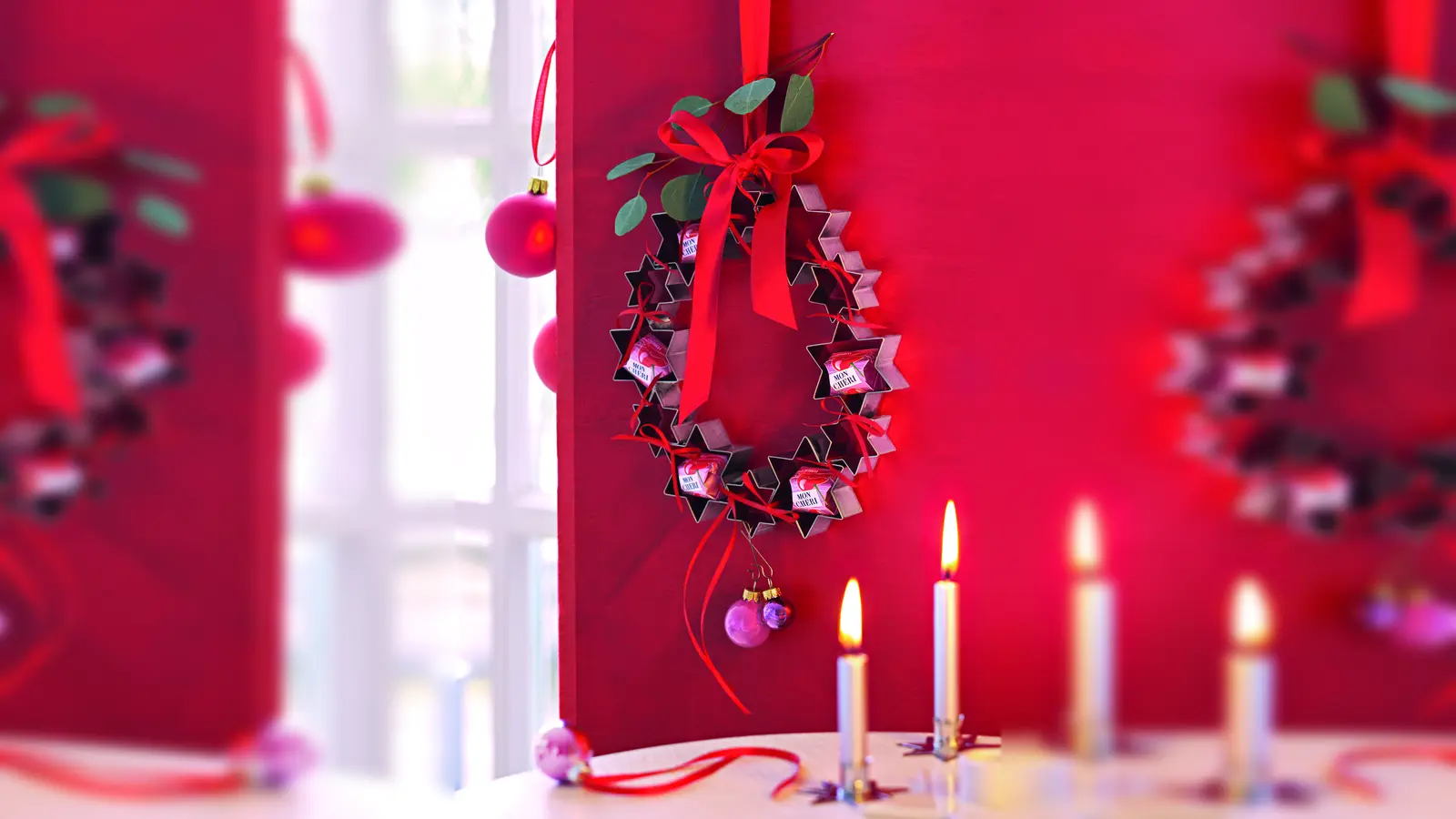 Ein moderner Adventskranz, zum Vernaschen schön, ganz einfach selbstgemacht mit den tollen Bastel-Ideen von Ferrero. (Foto: Ferrero/Silke Zander)